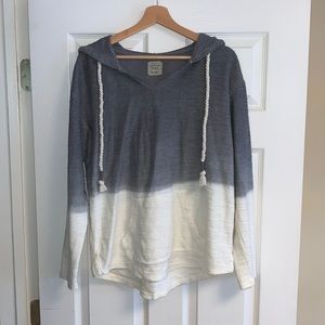 Southern Spirit hooded sweater, large